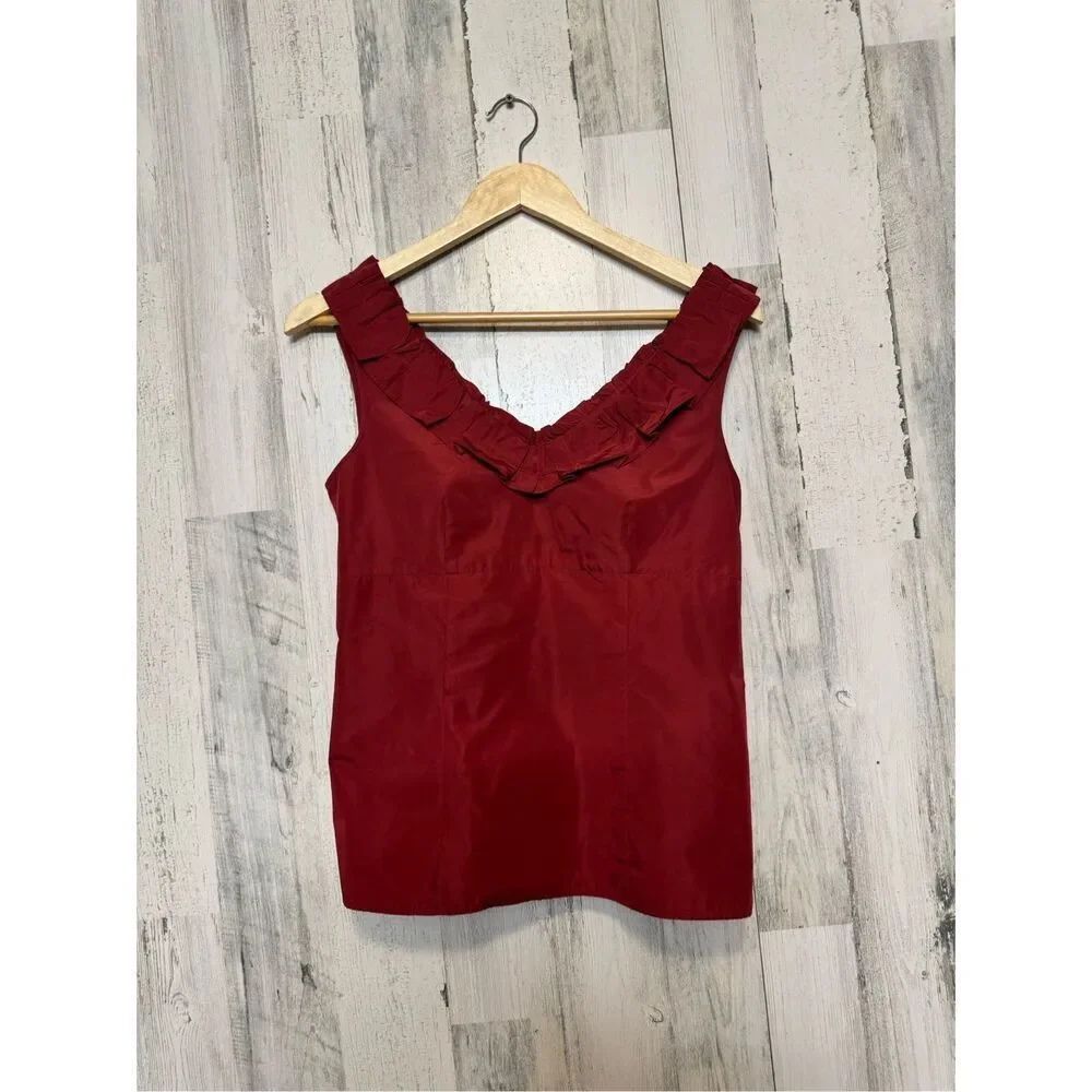 Ann Taylor Red Ruffle V Neck Sleeveless Blouse Top Career Work Office Size 2